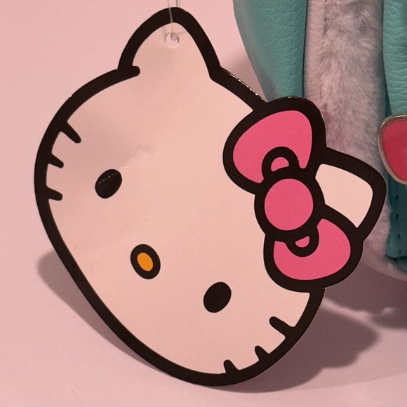 Hello Kitty Mini Backpack - Picture 9 of 10